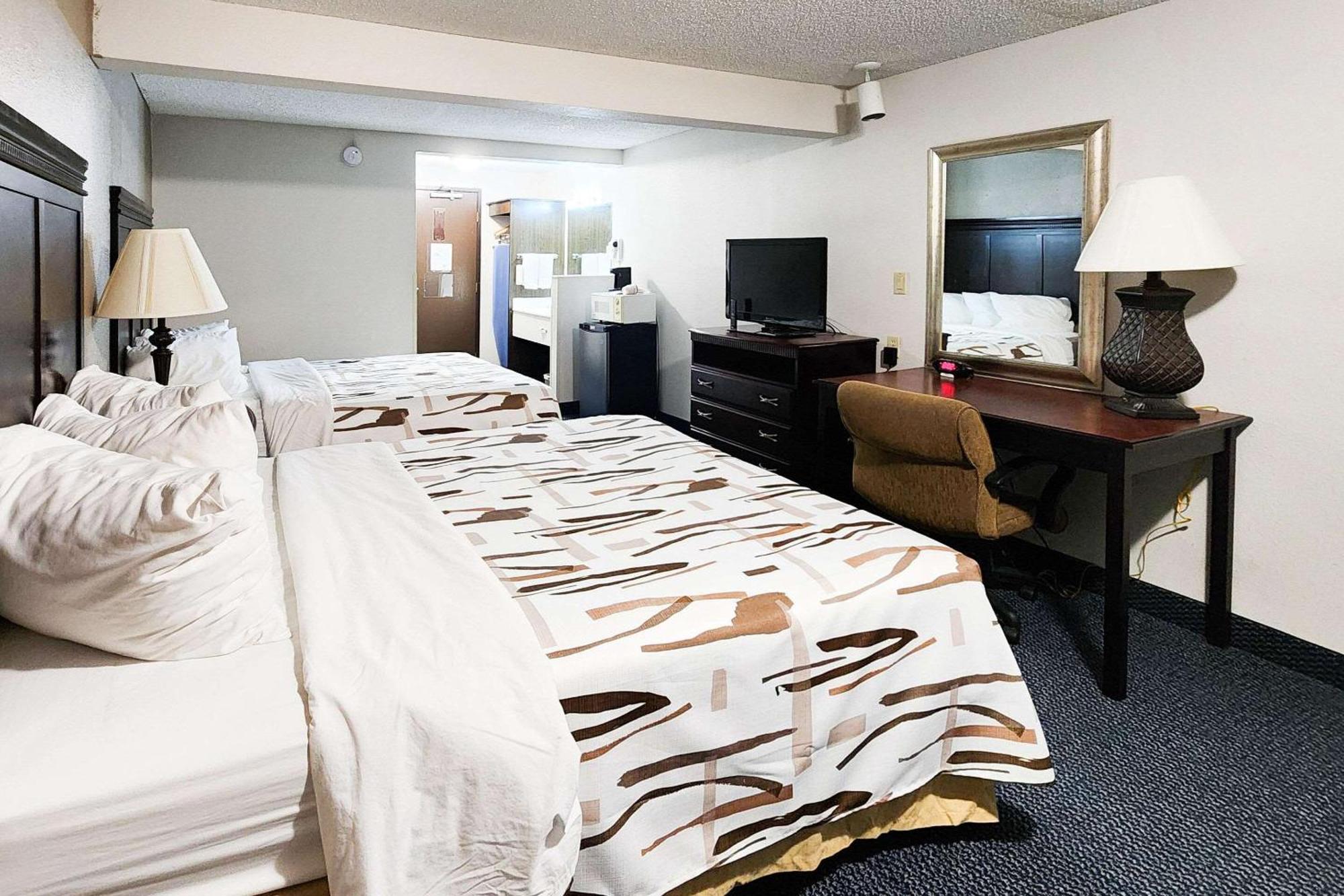 Rodeway Inn Хелена Екстериор снимка
