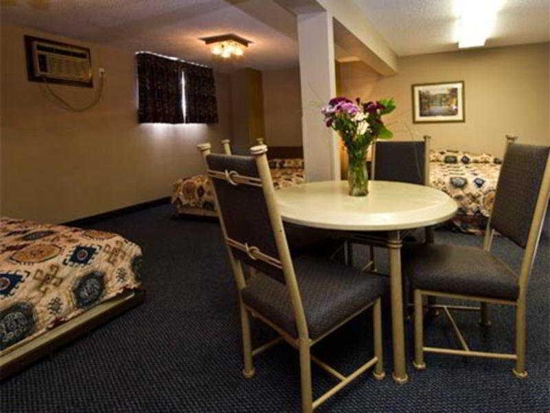 Rodeway Inn Хелена Екстериор снимка